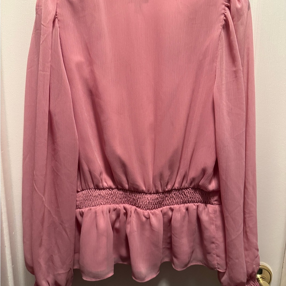 Express Blush V-Neck Wrap Blouse - Picture 3 of 3